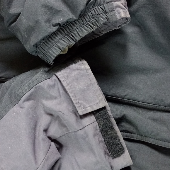 Vintage 2003 Y2K ADIDAS WINTER JACKET ESSENTIAL UNISEX SPORT - Picture 8 of 10